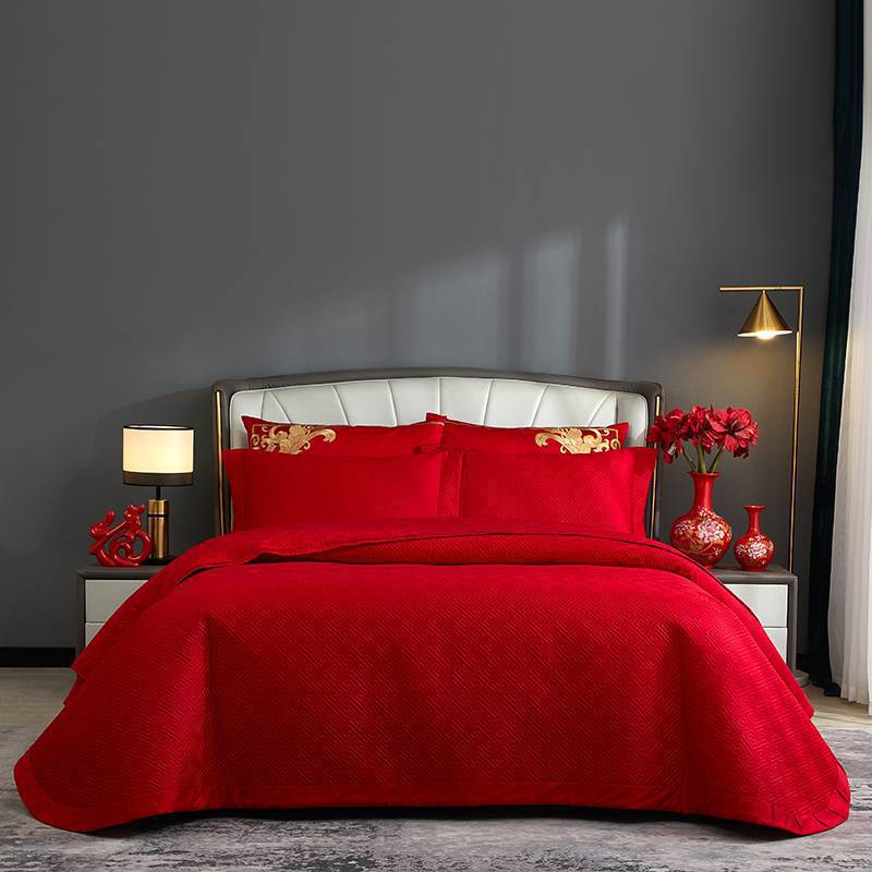 Quilted Reversible Duvet Cover Bedding Set with Embroidered Corner Shams