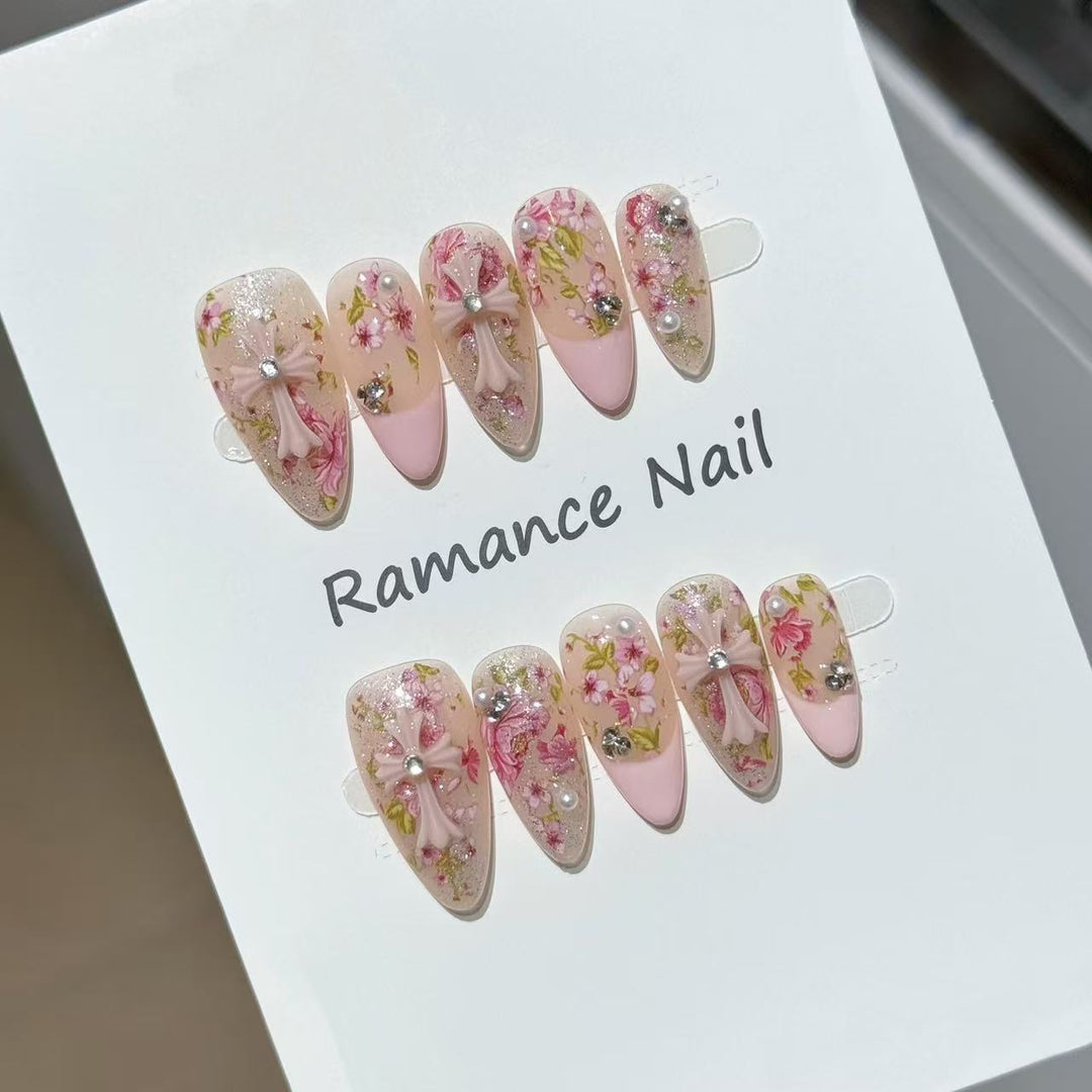 Floral Themed Press-On Nail Set Stornfield