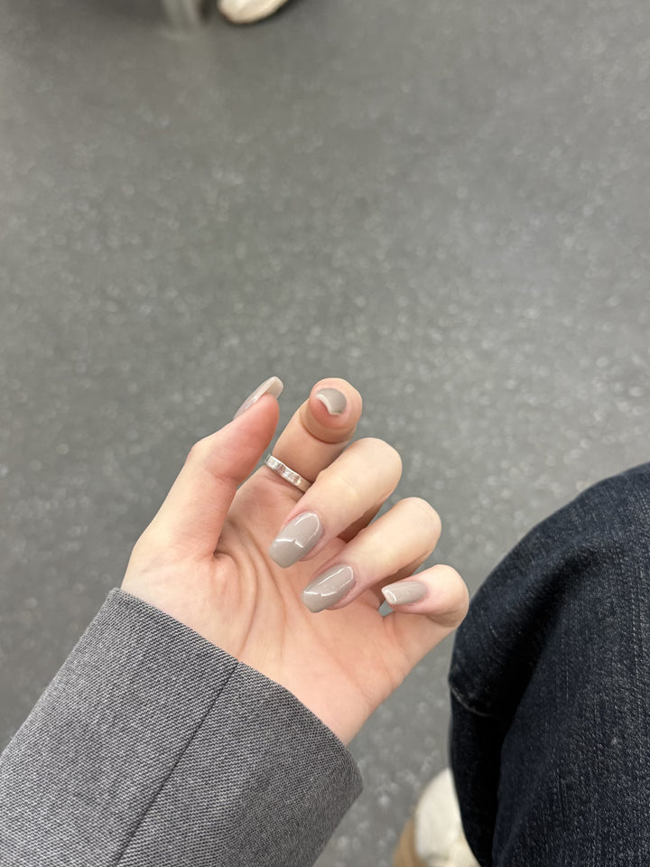 Stylish Press-On Nails with Elegant Finish