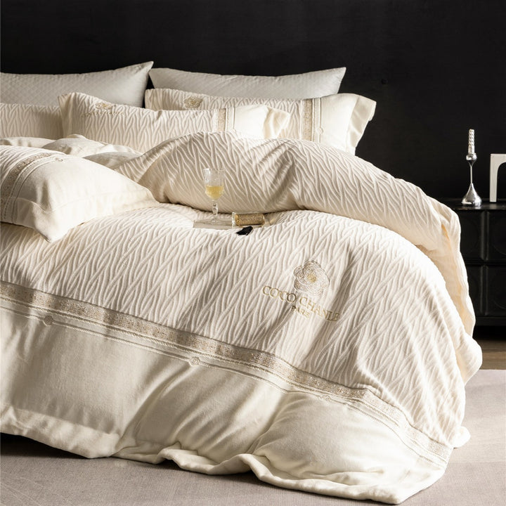 Wavy-Quilted Cotton Duvet Cover Set with Lace-Trim Border