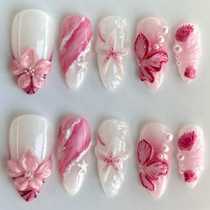 Acrylic nail set with elegant flower and glitter pattern Stornfield