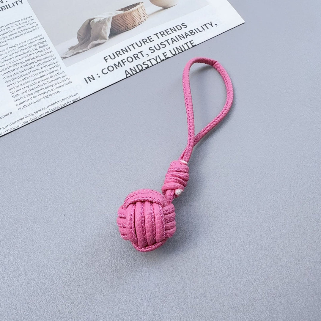 Multifunctional Knot Keychain Accessory Stornfield