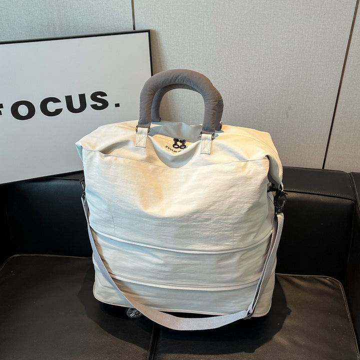 Sporty tote bag with multiple compartments Stornfield