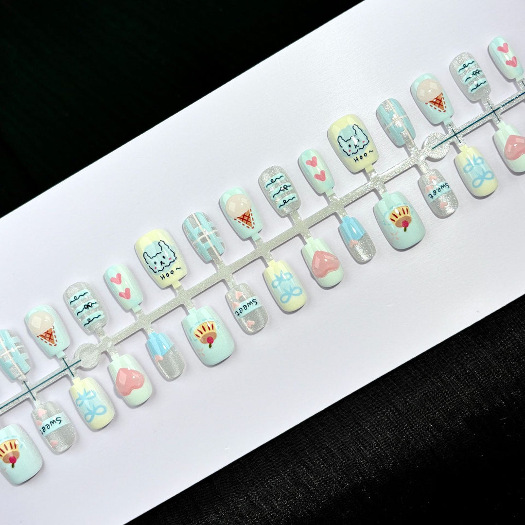 Fun Character-Themed Press-On Nail Set