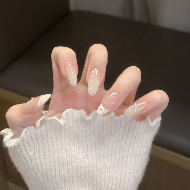 Handmade Decorative Press-On Nail Set Stornfield