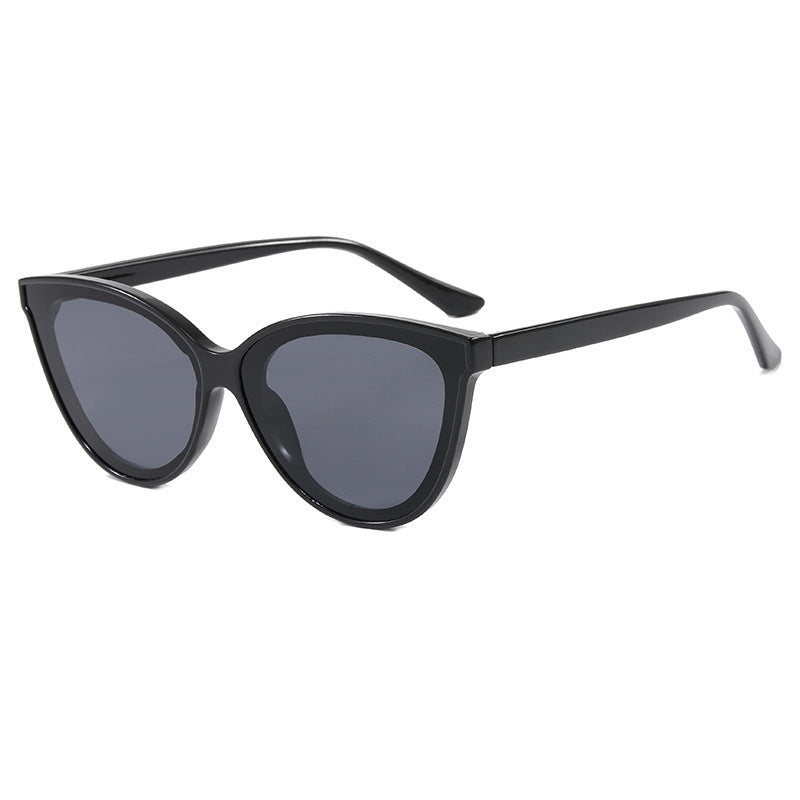 Ladies' Fashion Cat-Eye Sunglasses with Gradient Lenses Stornfield