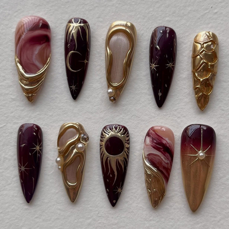 Decorative Press-On Nail Art Set with Glamorous Gold Accents Stornfield