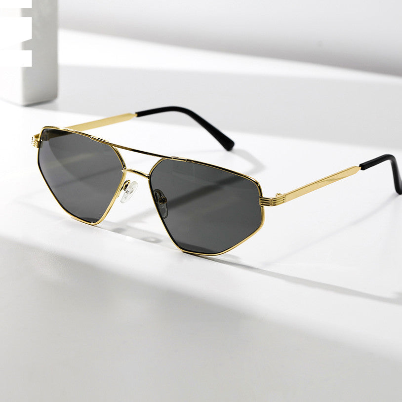 Ladies geometric sunglasses with elegant metal frame Stornfield