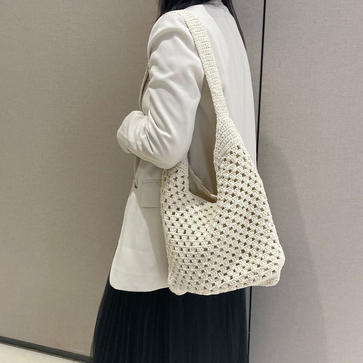 Hand-knotted shoulder bag in crocheted design Stornfield