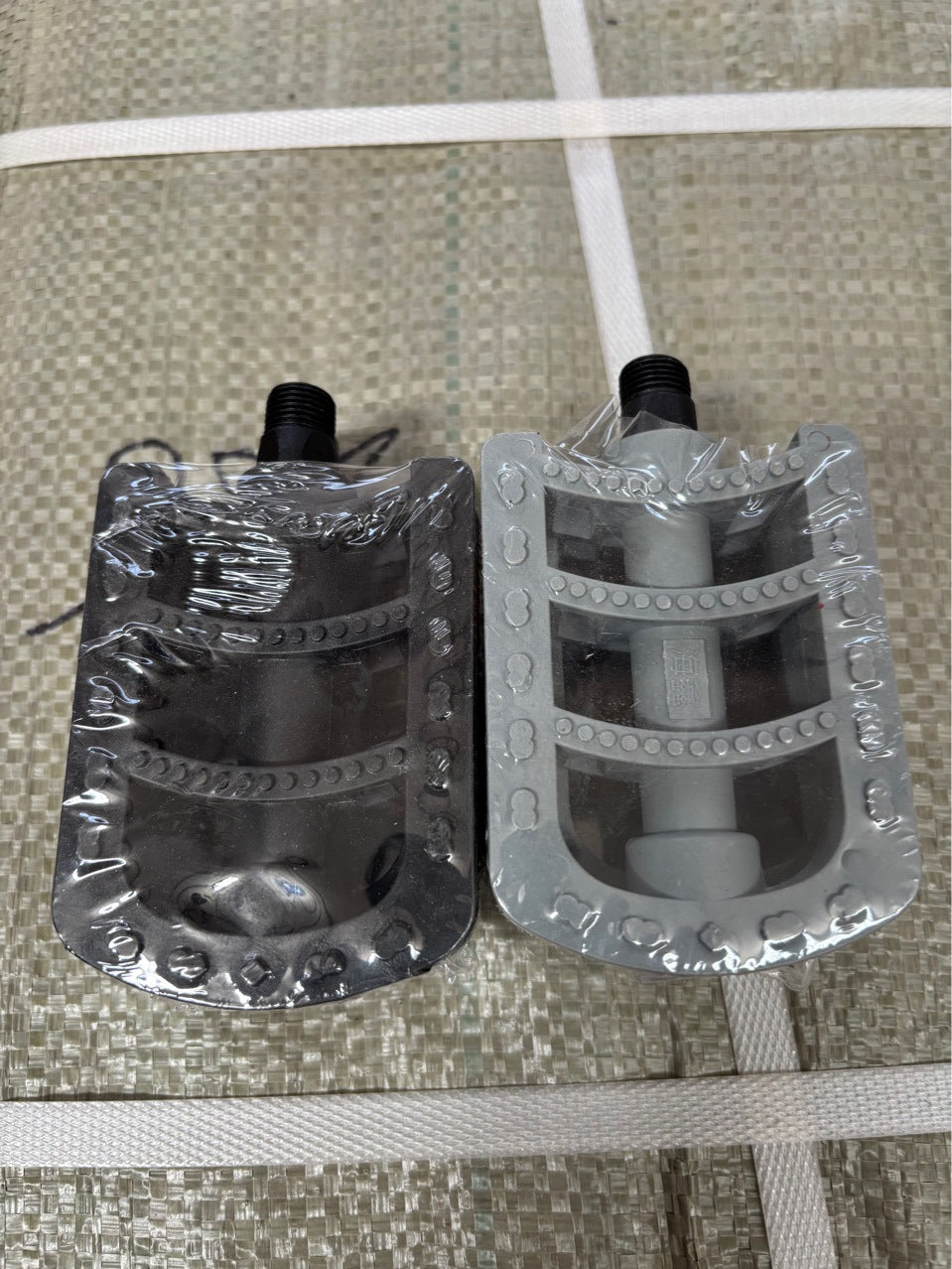 Heavy-Duty Bicycle Pedals Stornfield