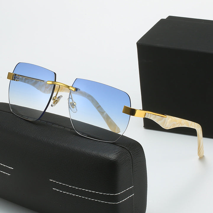 Women's Fashion Sunglasses in Modern Geometric Design Stornfield