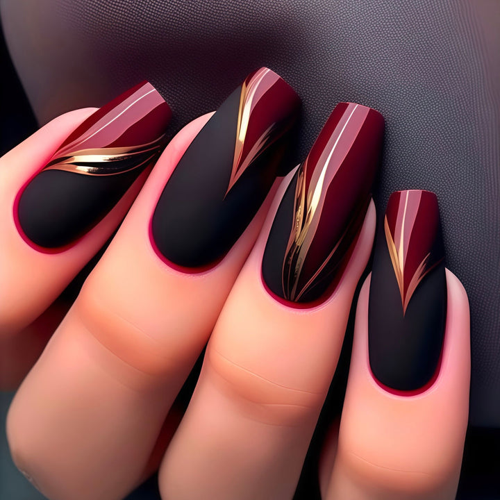 Stylish Press-On Nail Set with Gold Stripe Accents Stornfield