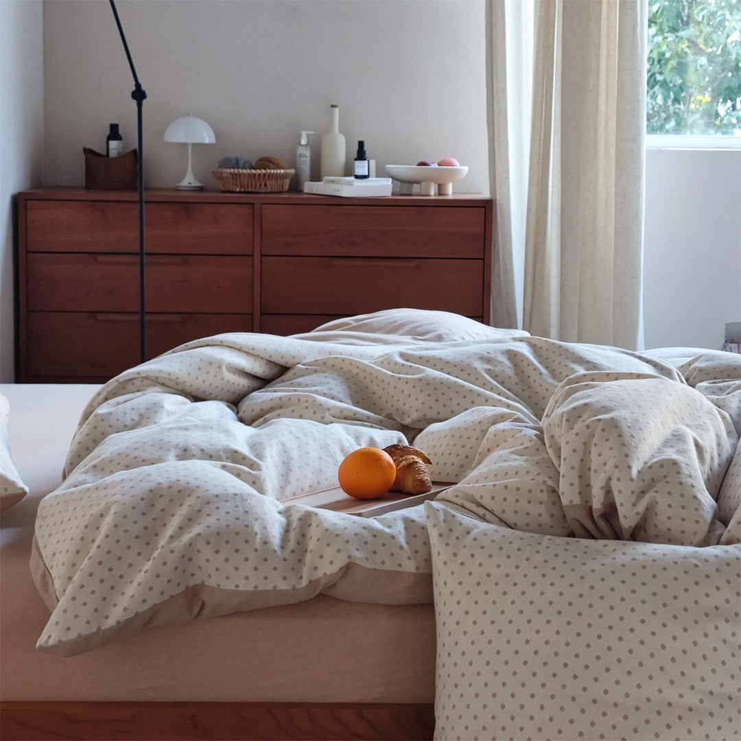 Breathable Percale Dot-Print Duvet Cover and Pillowcase Set