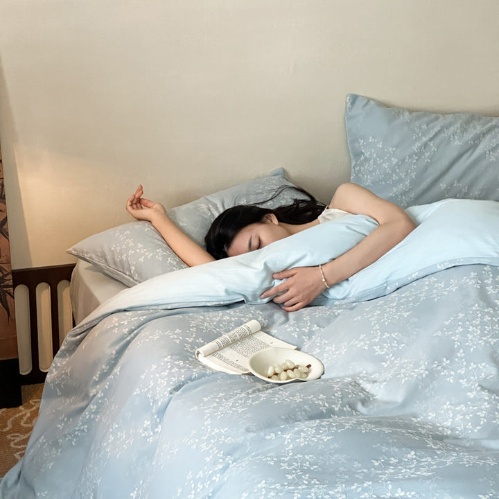 Lightweight Cotton-Sateen Botanical Duvet Cover Set with Hidden Zipper and Matching Pillow Shams