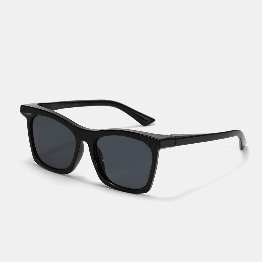 Women's fashionable sunglasses in trendy frame Stornfield
