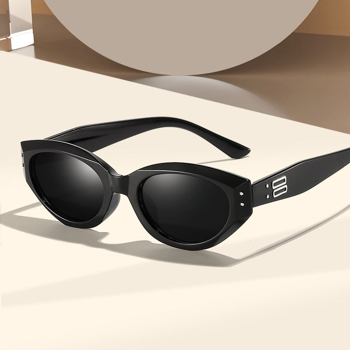 Women's stylish sunglasses in contemporary style with narrow frame Stornfield