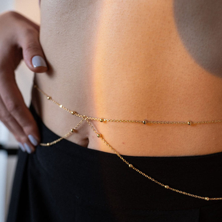 Dainty Beaded Long Necklace Stornfield