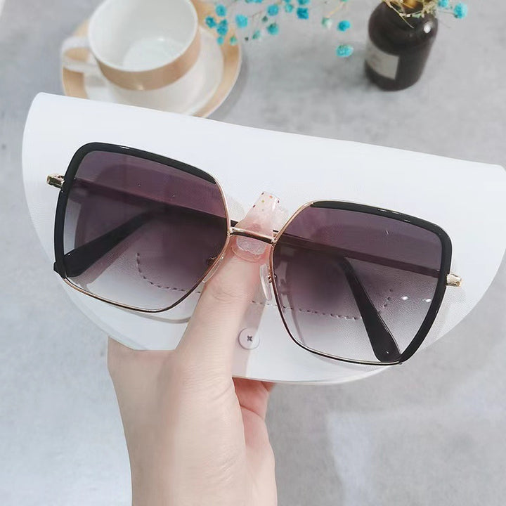 Ladies stylish oversized sunglasses Stornfield