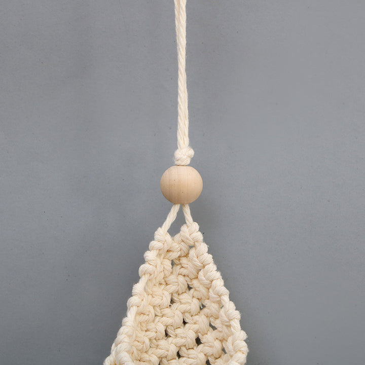 Elegant Macrame Keychain Stornfield
