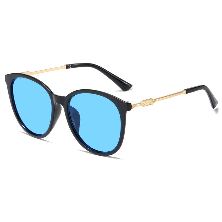 Women's Fashion Cat-Eye Sunglasses with Mirrored Lenses Stornfield
