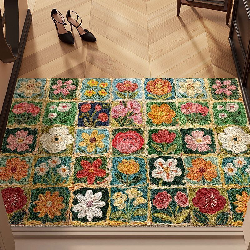Vintage Floral Pattern Area Rug