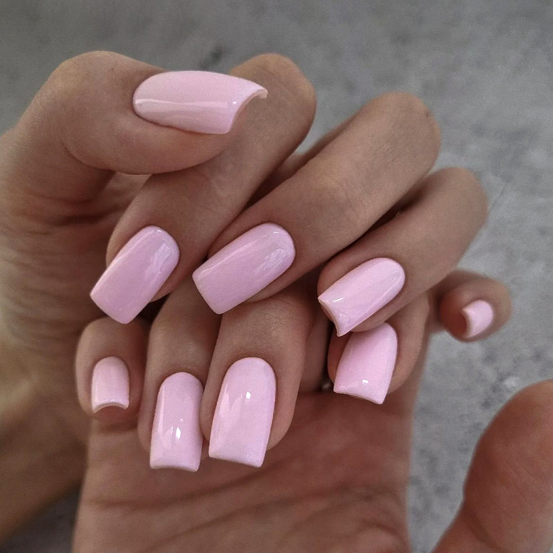Artificial nail set with high-gloss finish and elegant shape Stornfield