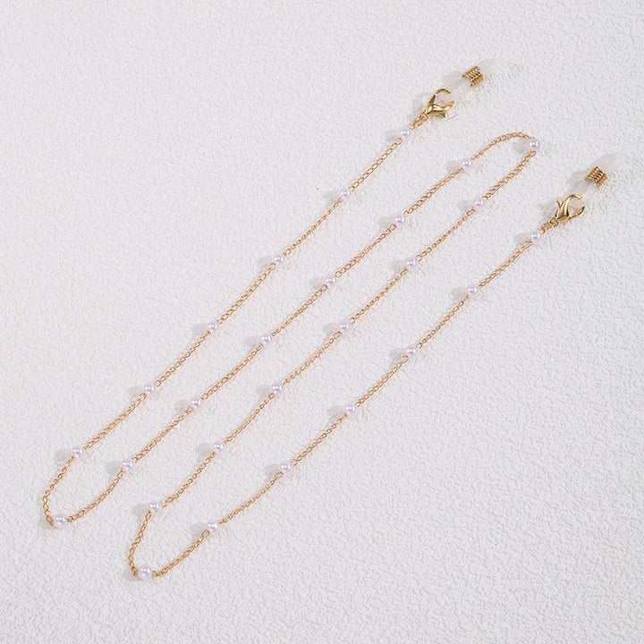 Beautifully Crafted Pearl Chain Stornfield