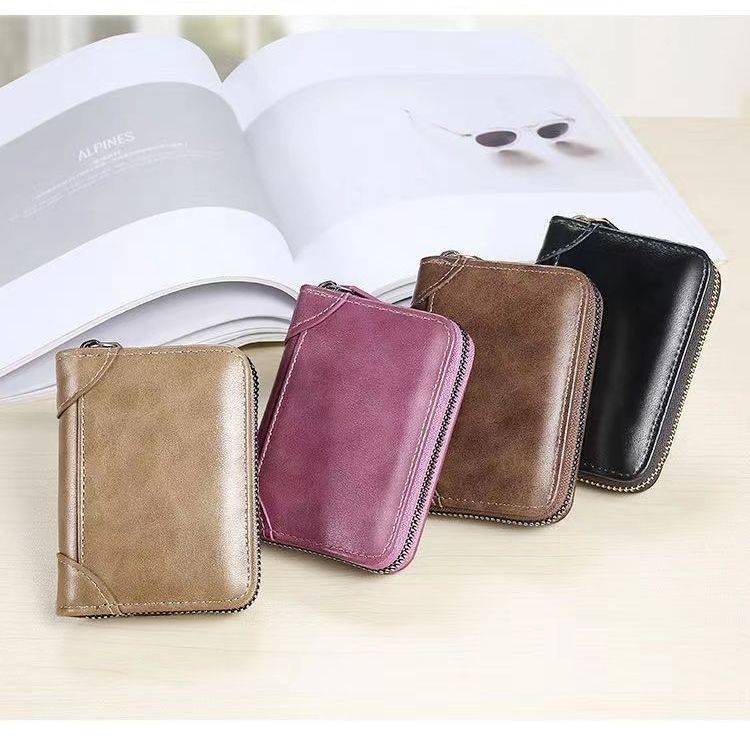 Premium Leather Zippered Wallet Stornfield