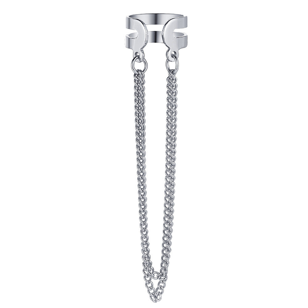 Fashionable chain ring with removable chains from Stornfield