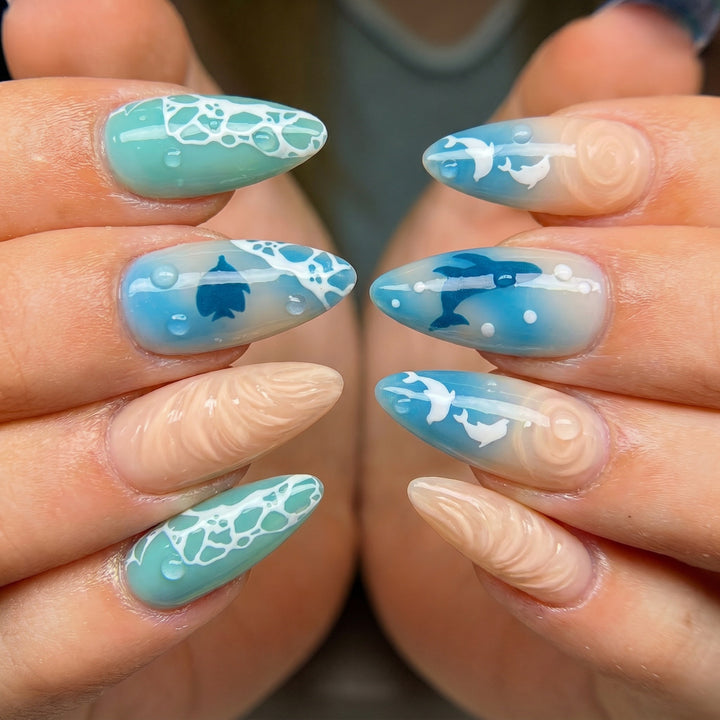 Underwater-themed art nails Stornfield