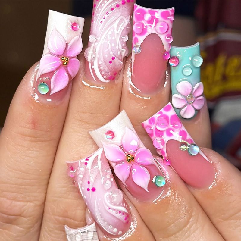 Artisan Decorative Nail Tips Stornfield