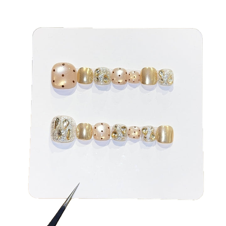 Glittering Nail Tips Stornfield