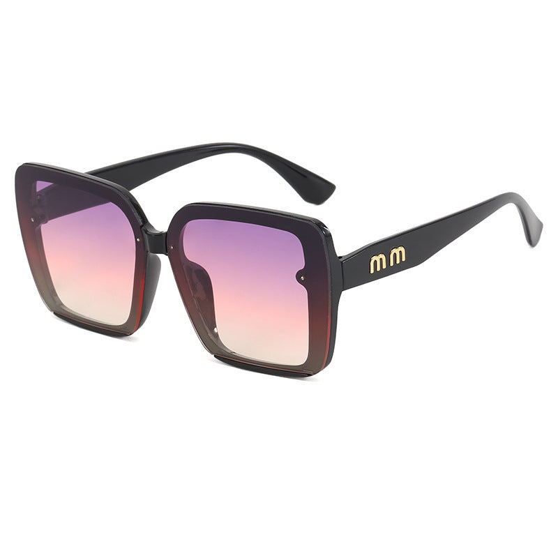 Women's sunglasses in modern square style Stornfield