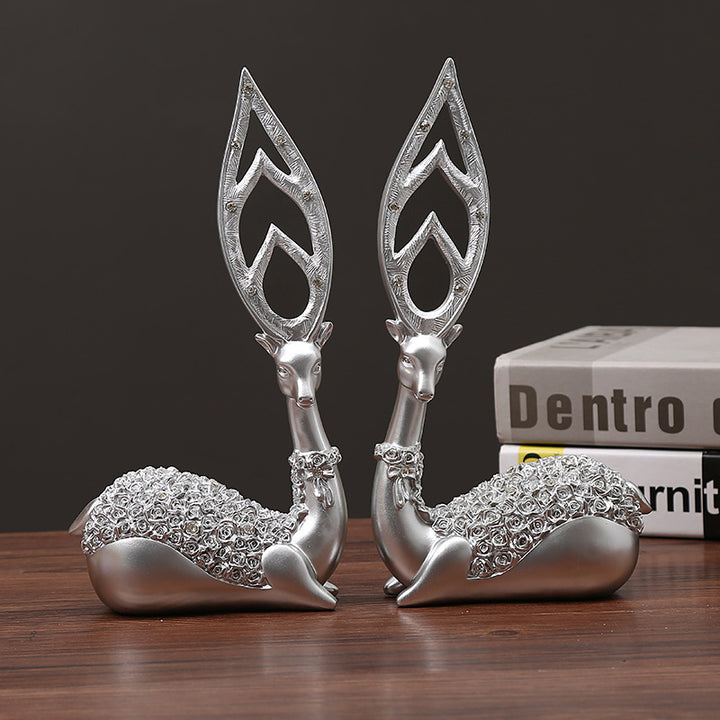 Elegant and artistic antler decorative figures Stornfield