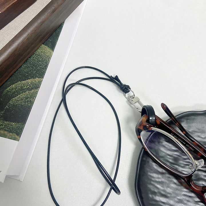 Fashionable Glasses Holder Chain Made of High-Quality Leather Stornfield