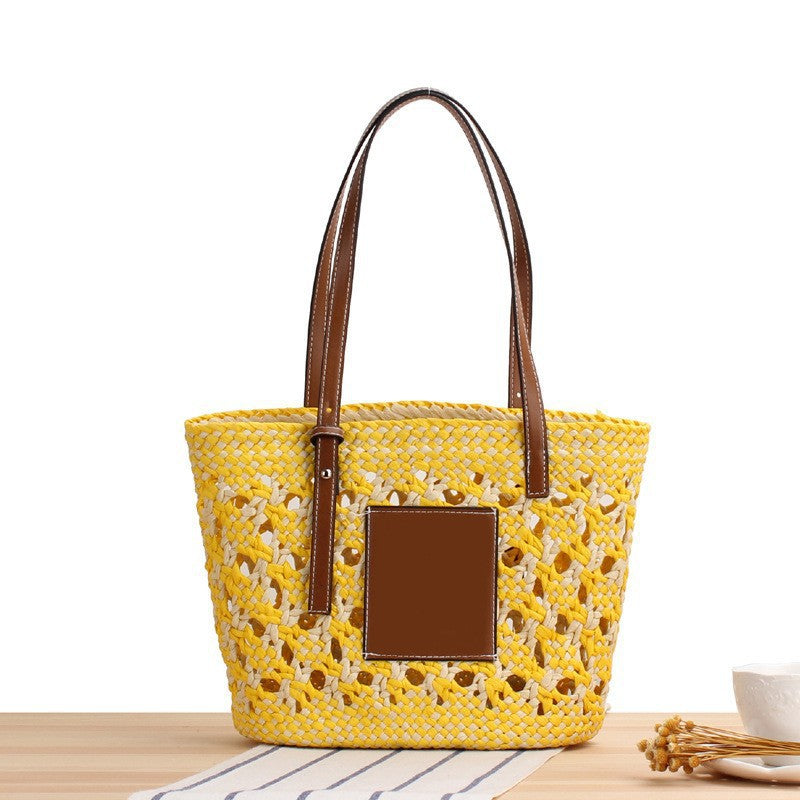 Beach bag with practical inner pockets and sturdy handles Stornfield
