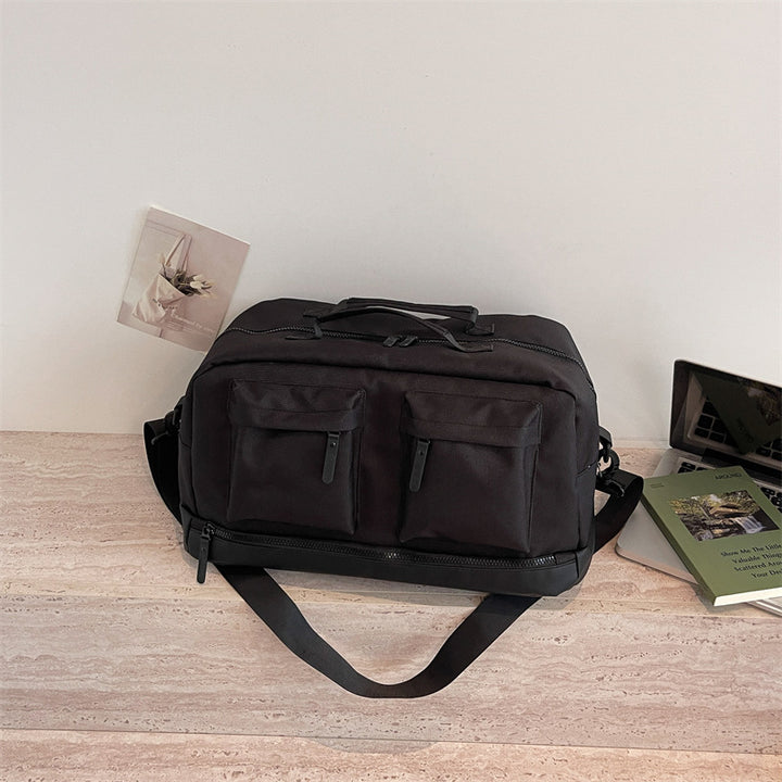Sporty travel bag Stornfield