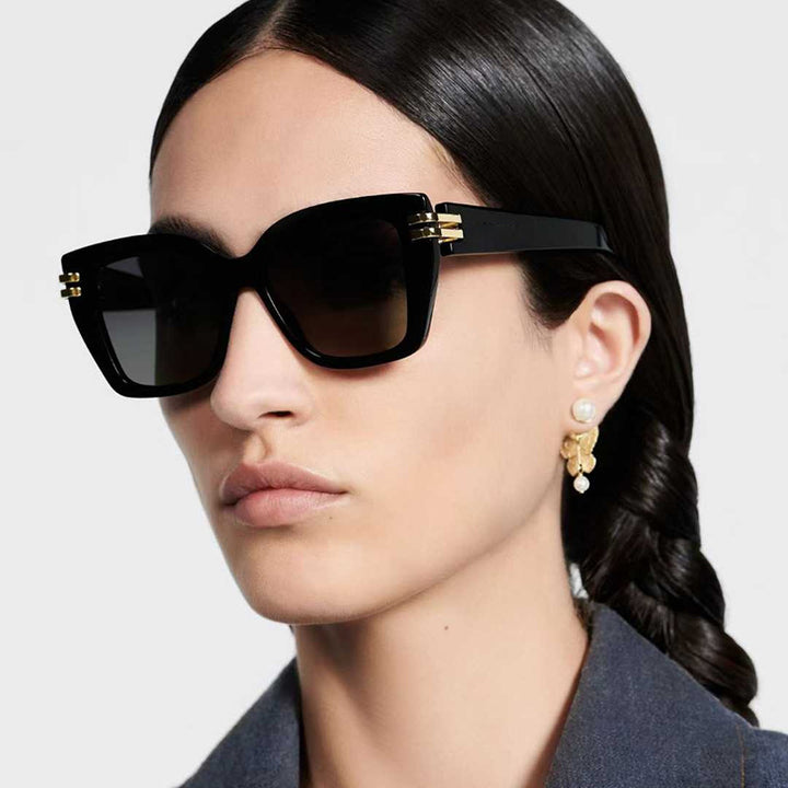 Women stylish oversized sunglasses with luxurious details Stornfield