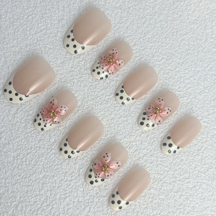 Art Nail Set with Floral Accents Stornfield