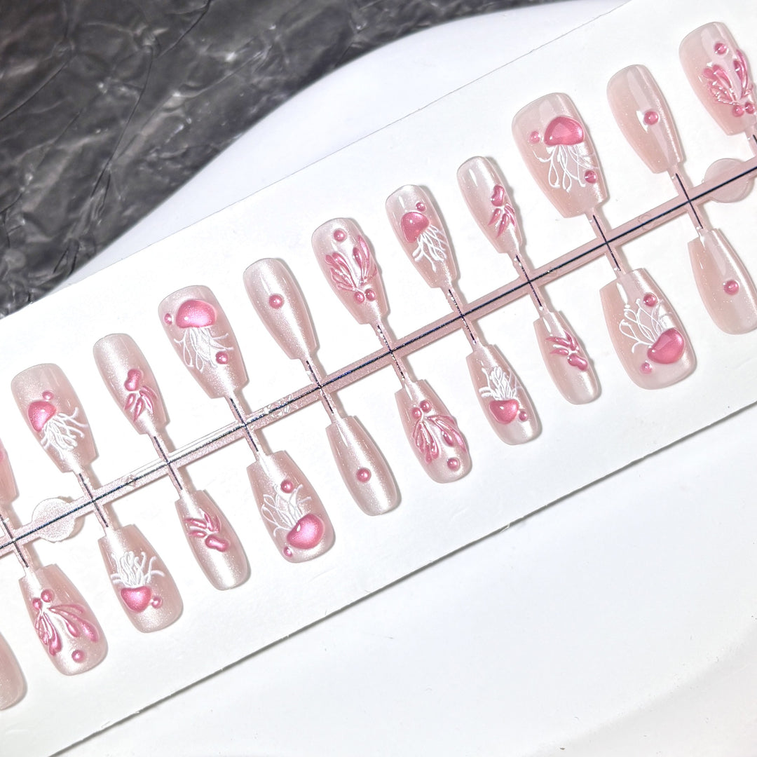 Artistic Jellyfish-Themed Press-On Nail Set