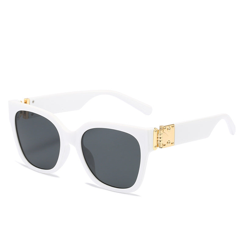 Women's elegant oversized sunglasses with luxurious metal accent Stornfield