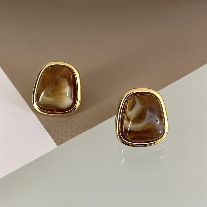 Glamorous earrings with high-quality amber elements Stornfield