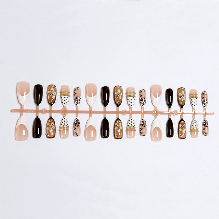 Artificial Nail Set with Floral and Glamorous Design Stornfield