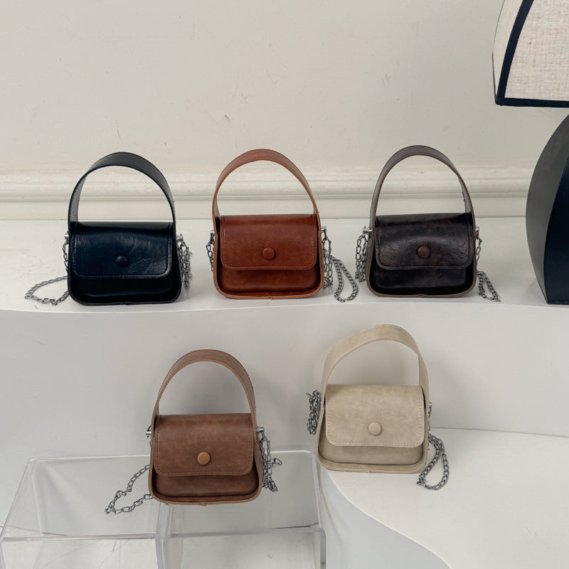 Vintage-Inspired Leather Handbag