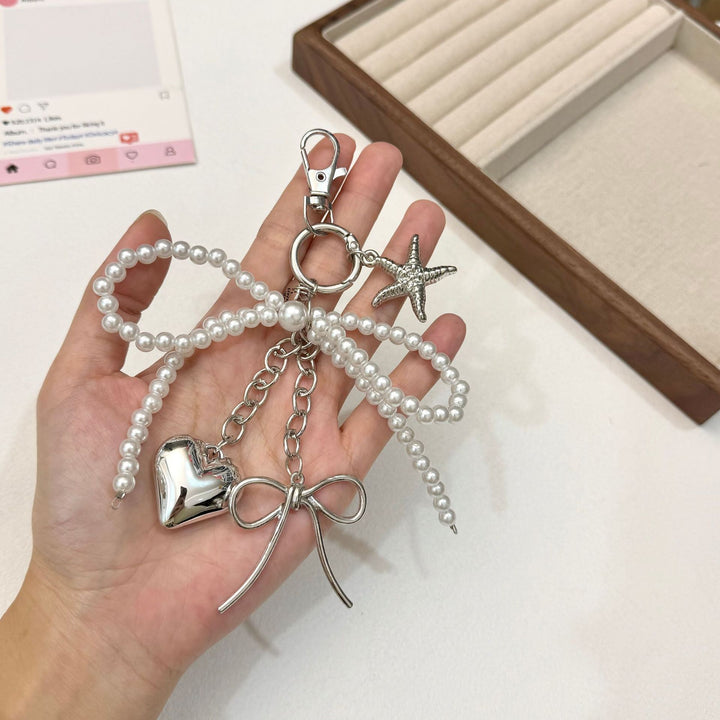 Pearl and Bow Charm Keychain Stornfield