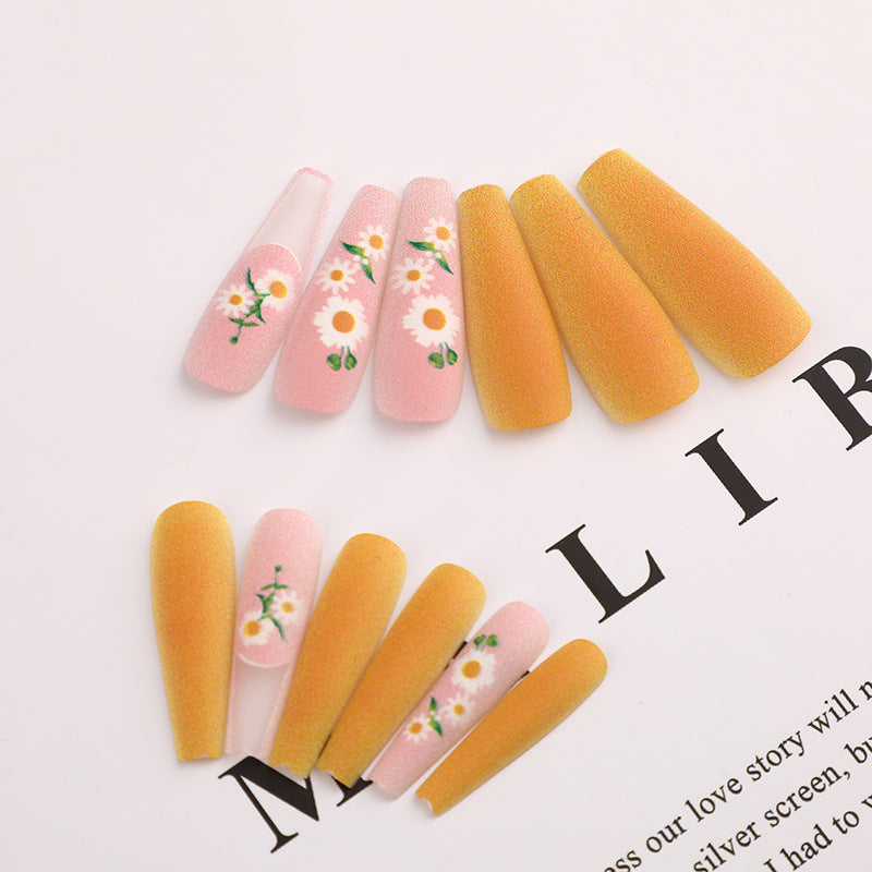 Artificial nails in elegant design Stornfield