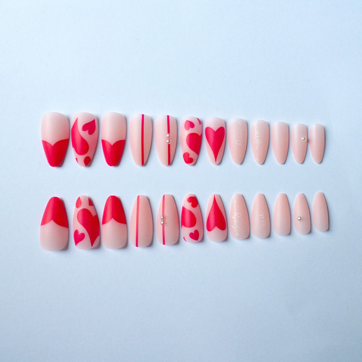 Artistic Heart Accent Nail Art Set