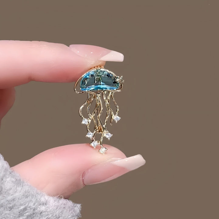 Elegant jellyfish brooch with sparkling crystals Stornfield