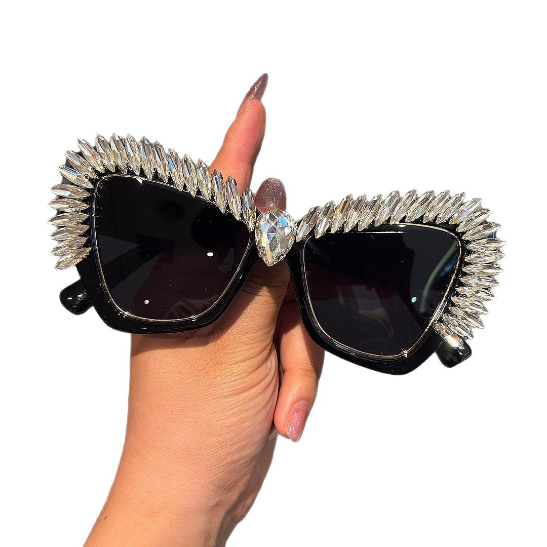 Women extravagant Cat-Eye sunglasses with sparkling crystal tips Stornfield