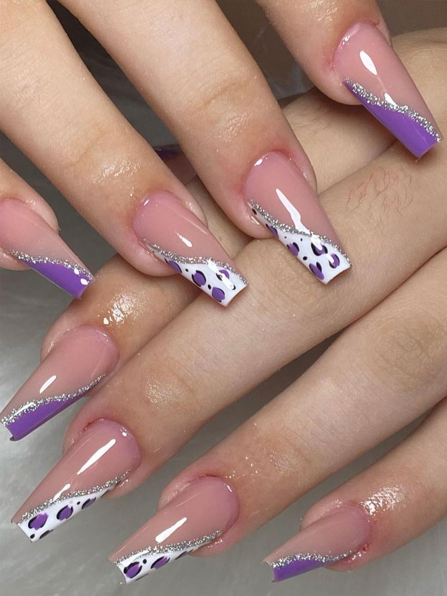 Artistic Press-On Nail Set with Sparkling Tips and Unique Patterns Stornfield